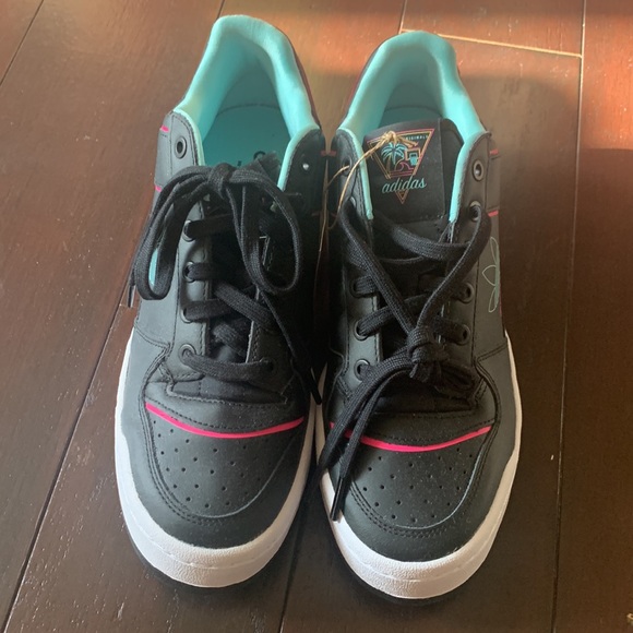 ADIDAS FORUM BOLD WOMEN'S SHOES, GY4667, (New in Box) - Picture 11 of 13